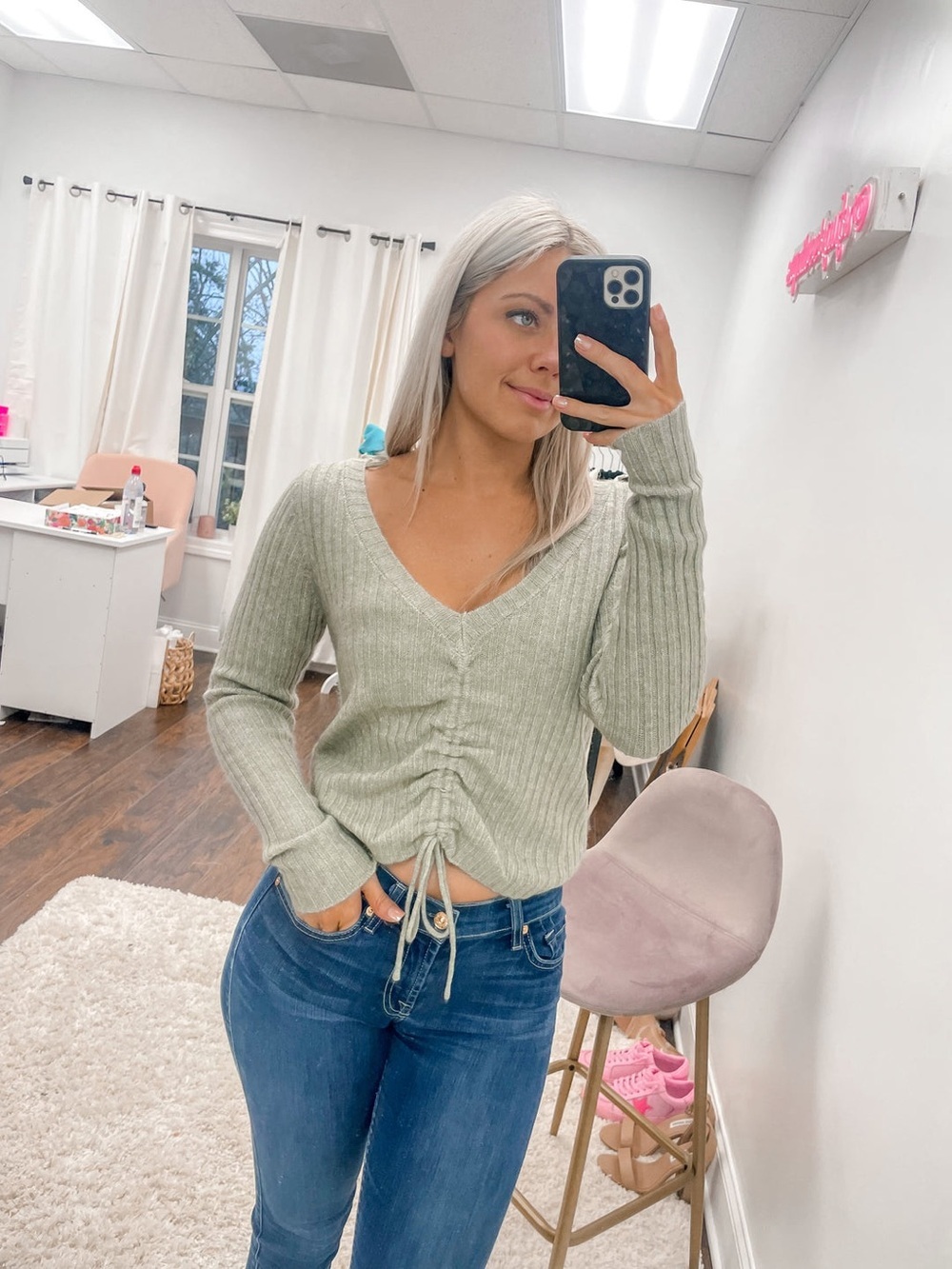 Gilli Gray Ribbed Ruched Back Pullover Sweater Long Sleeve Top Size Large